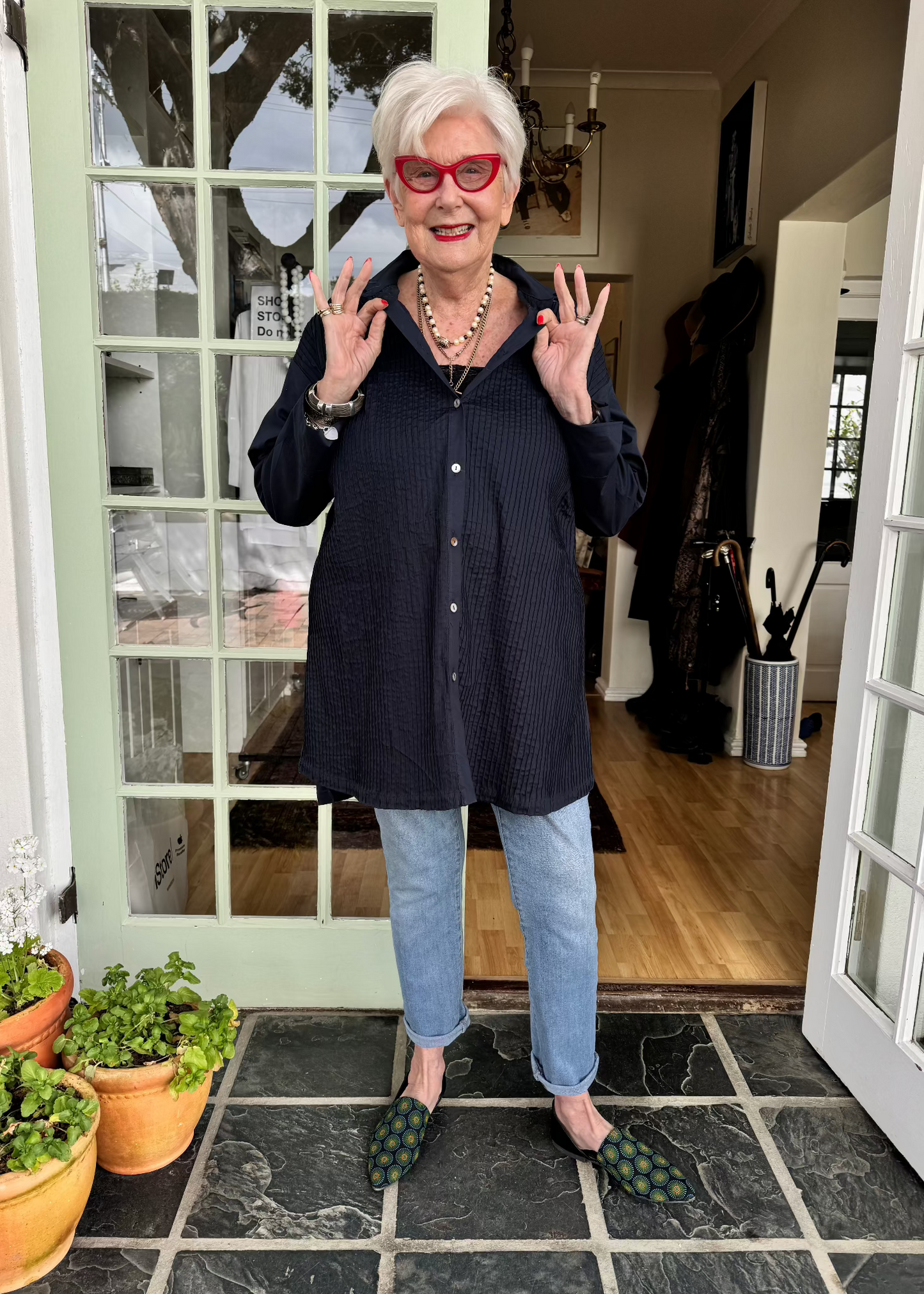 The Long Classic Pleated Shirt