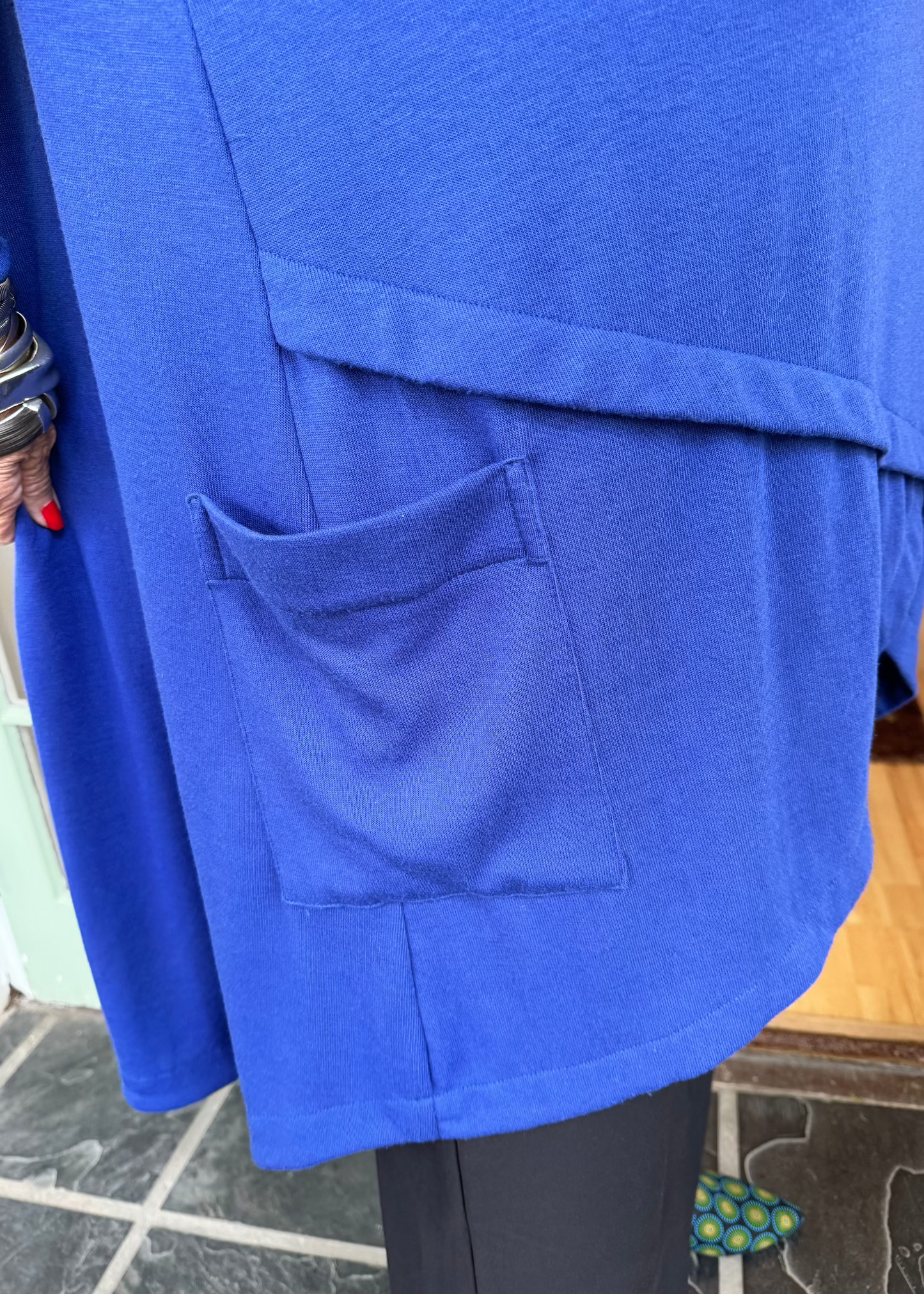 The Two-Pocket Pointy Top