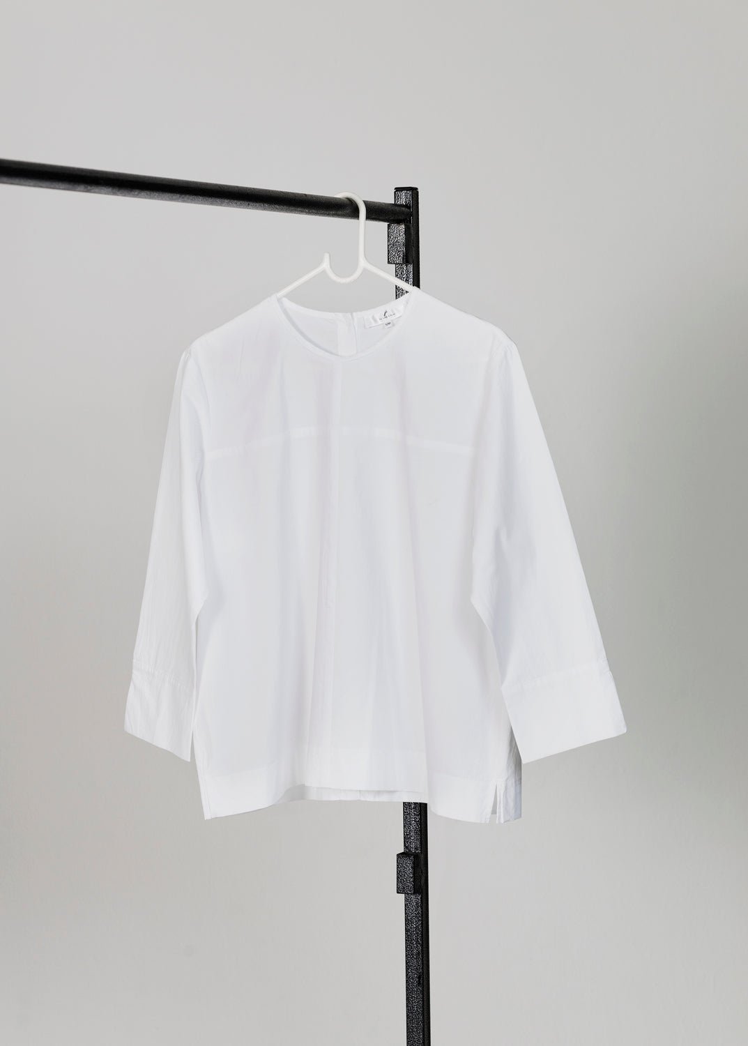 The Cropped Cotton Shirt - jennyleroux.com