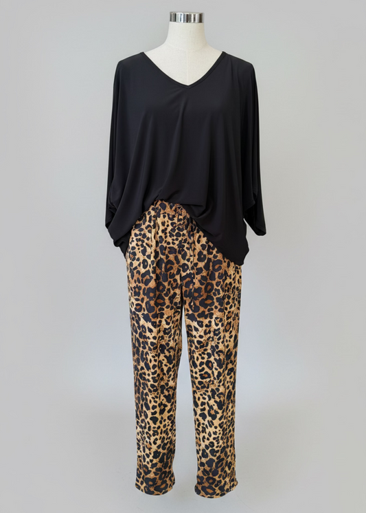 The Animal Print Tapered Pants