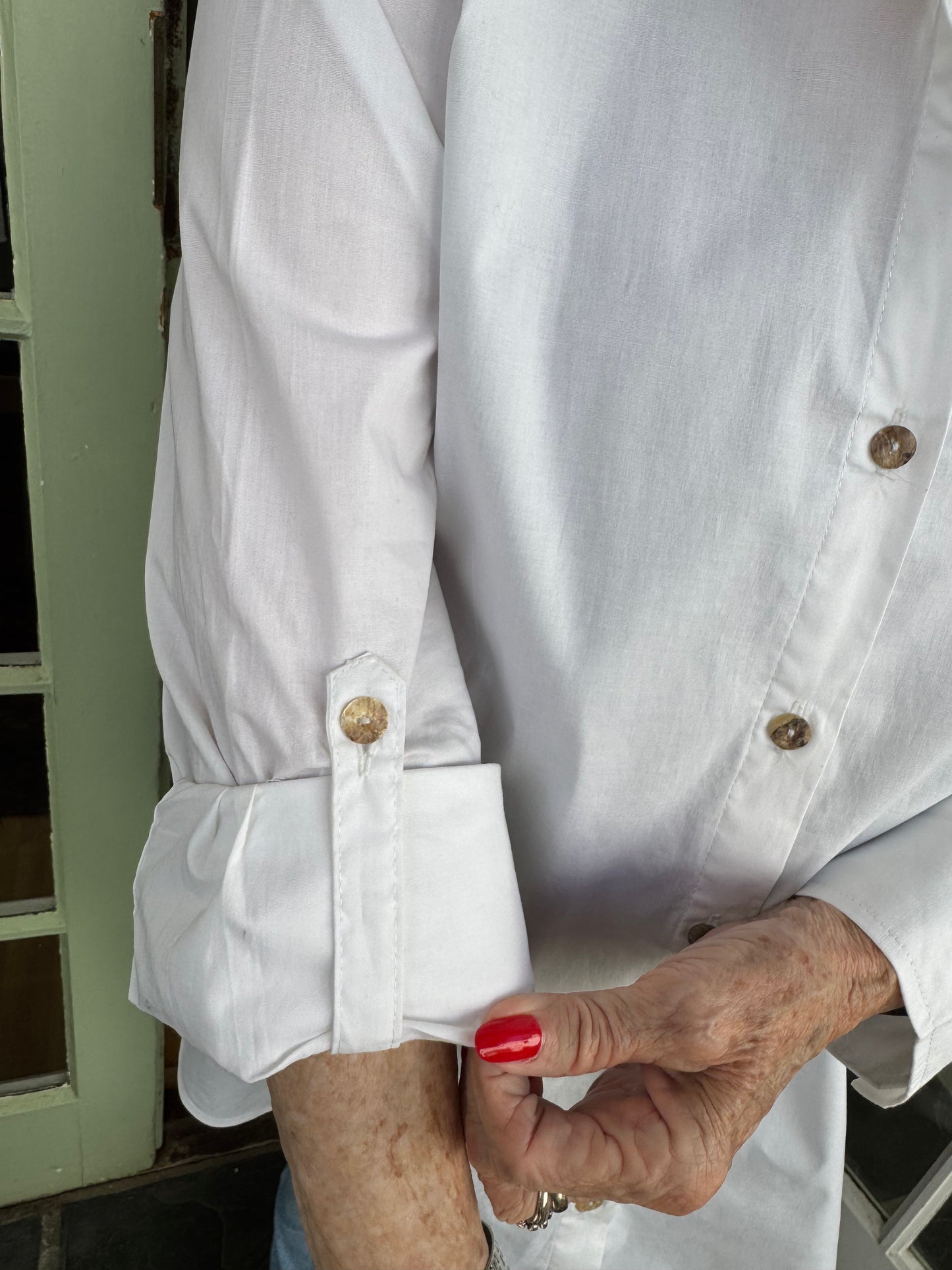 The Back Slit Shirt
